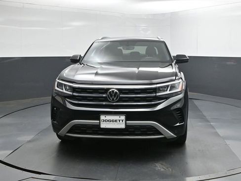 Used 2021 Volkswagen Atlas Cross Sport SE FWD image 22