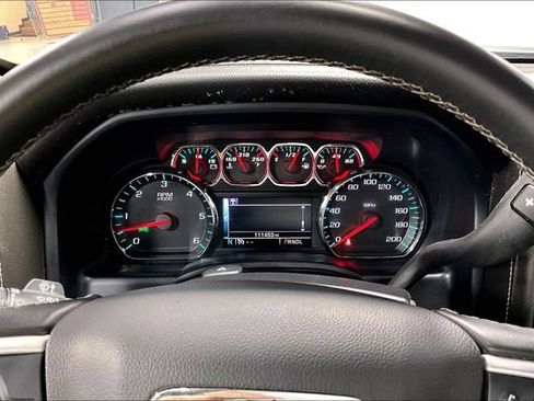 Used 2017 GMC Sierra 1500 SLT w/ Suspension Package, Off-Road AWD/4WD image 14