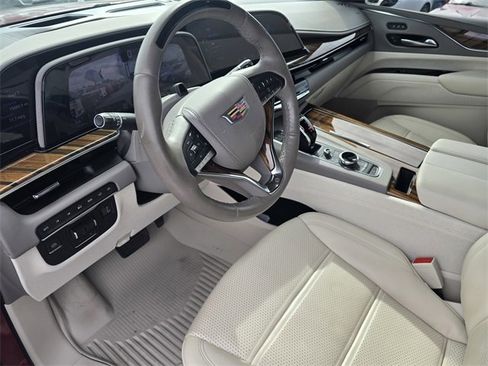 Used 2023 Cadillac Escalade Sport Platinum image 21