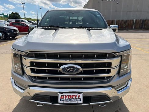 Used 2021 Ford F150 Lariat w/ Equipment Group 502A High AWD/4WD image 2