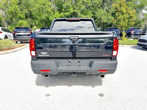 Used 2024 Honda Ridgeline Sport image 5