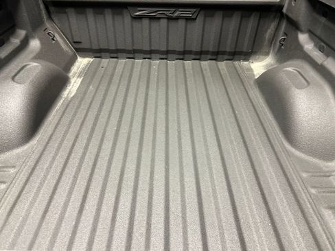 Used 2022 Chevrolet Colorado ZR2 image 22