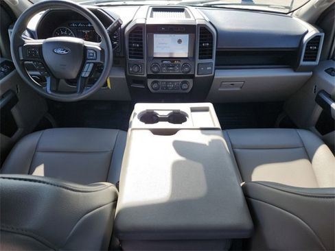 Used 2022 Ford F350 XL w/ Power Equipment Group image 11