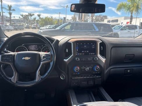 Used 2022 Chevrolet Silverado 1500 High Country w/ Safety Package II AWD/4WD image 9