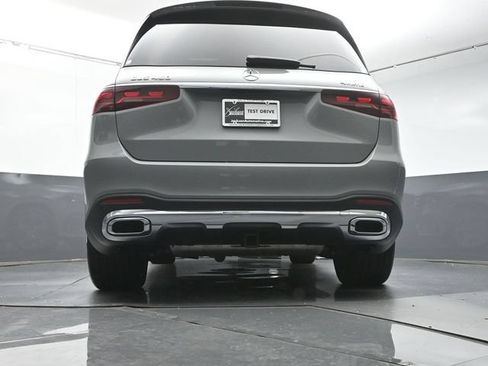 Certified 2026 Mercedes-Benz GLS 450 4MATIC image 38