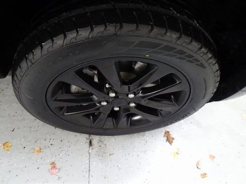 Certified 2024 Jeep Grand Cherokee L Overland w/ Trailer Tow Package image 31