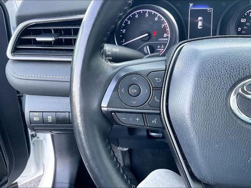 Used 2024 Toyota Camry SE FWD image 18