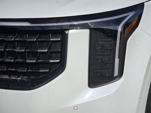 New 2026 Kia Carnival SX Prestige image 6