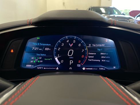 Used 2024 Chevrolet Corvette Z06 w/ Z07 Performance Package RWD image 15