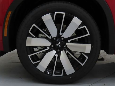 New 2025 Mitsubishi Outlander SEL image 27