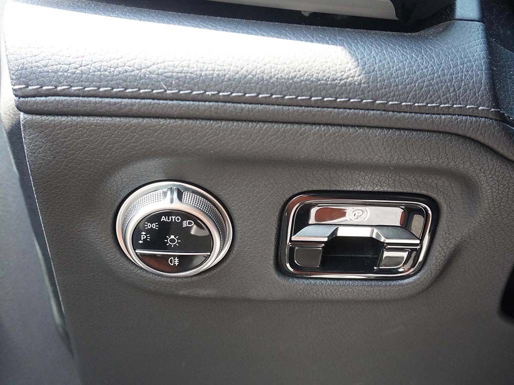 Used 2024 Mercedes-Benz EQS 450+ 4MATIC Sedan image 50