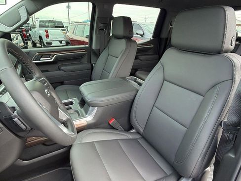 New 2026 Chevrolet Silverado 1500 RST w/ RST All Star Premium Package AWD/4WD image 14