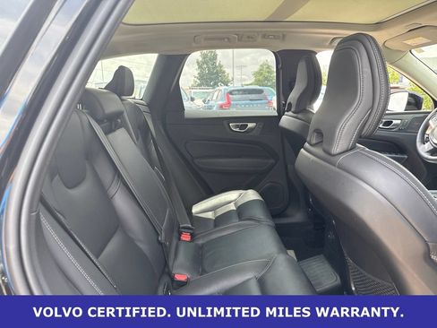 Certified 2024 Volvo XC60 T8 Ultimate w/ Protection Package Premier AWD/4WD image 13