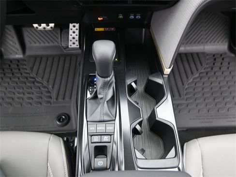 New 2026 Toyota Camry SE image 7