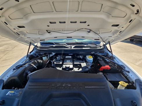 Used 2021 RAM 2500 Big Horn image 60