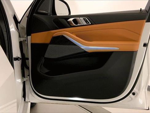 Certified 2024 BMW X5 xDrive50e w/ M Sport Package image 25