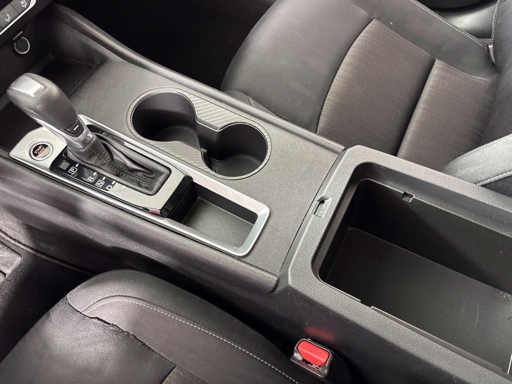 Used 2025 Nissan Altima 2.5 SV FWD image 33
