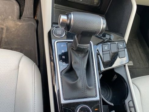 Used 2023 Kia Sportage EX image 17