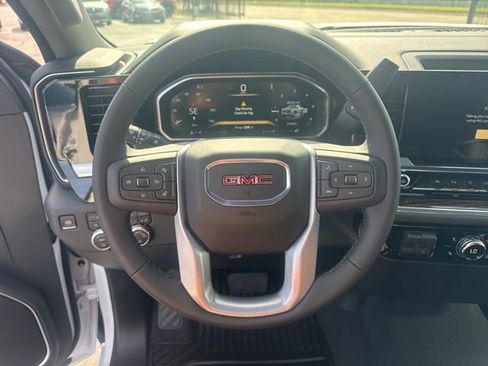 New 2026 GMC Sierra 1500 SLE w/ Preferred Package image 11