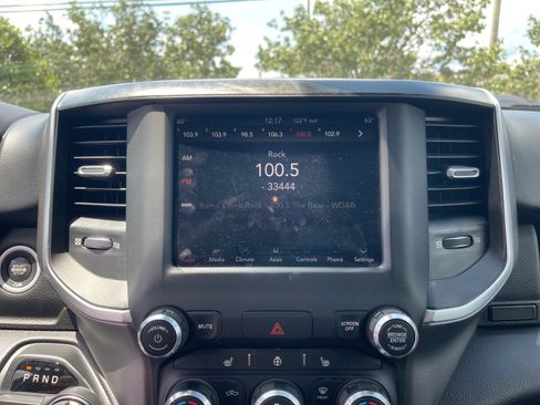 Used 2019 RAM 1500 Big Horn RWD image 5