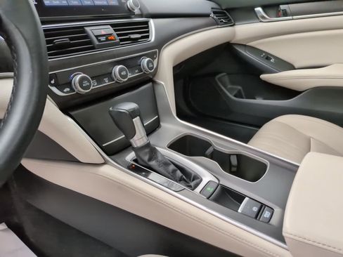 Used 2019 Honda Accord EX-L image 16