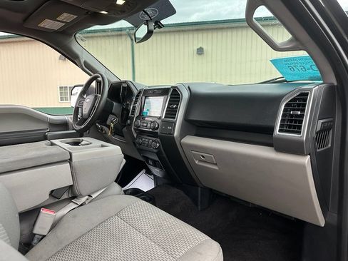 Used 2016 Ford F150 XLT w/ Equipment Group 302A Luxury AWD/4WD image 29
