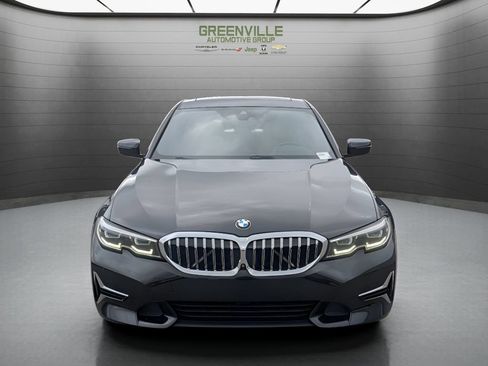 Used 2019 BMW 330i Sedan w/ Premium Package RWD image 9
