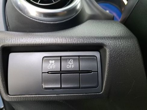 Used 2021 MAZDA MX-5 Miata RF Grand Touring RWD image 21