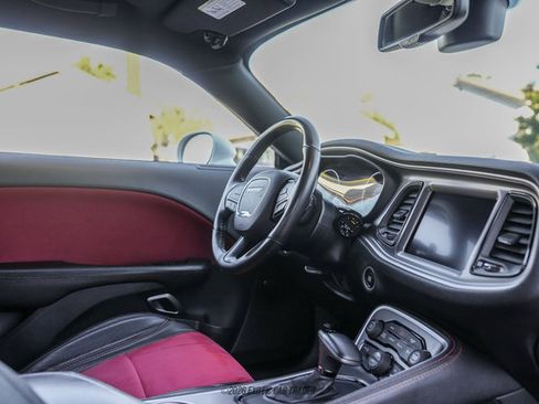 Used 2019 Dodge Challenger R/T Scat Pack RWD image 38