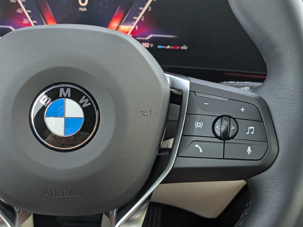 New 2026 BMW X1 xDrive28i w/ Technology Package AWD/4WD image 17