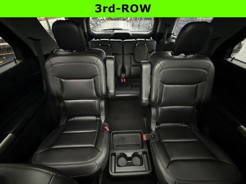 Used 2021 Ford Explorer XLT w/ Equipment Group 202A image 26