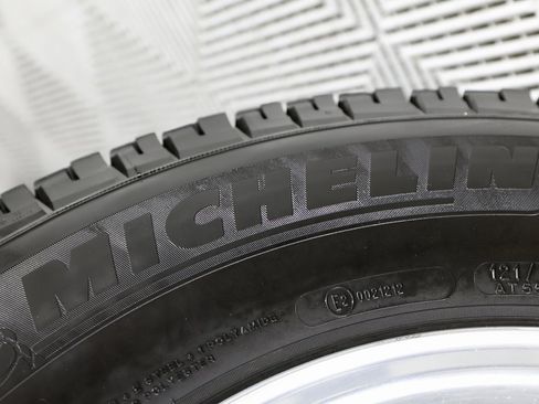 Used 2025 Chevrolet Silverado 3500 LTZ image 44