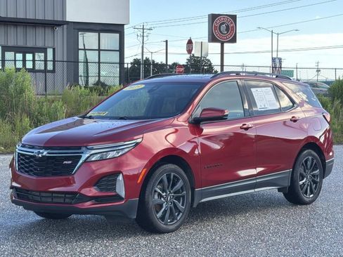 Used 2023 Chevrolet Equinox RS w/ RS Leather Package FWD image 8