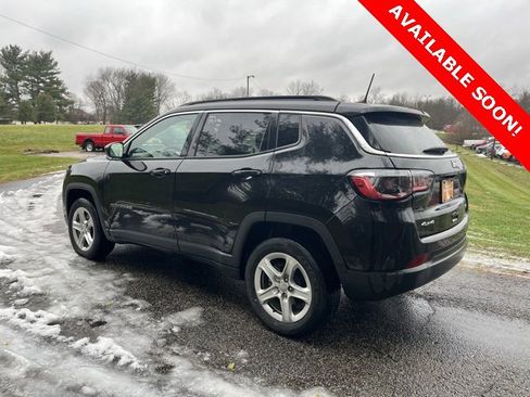 Certified 2023 Jeep Compass Latitude image 9