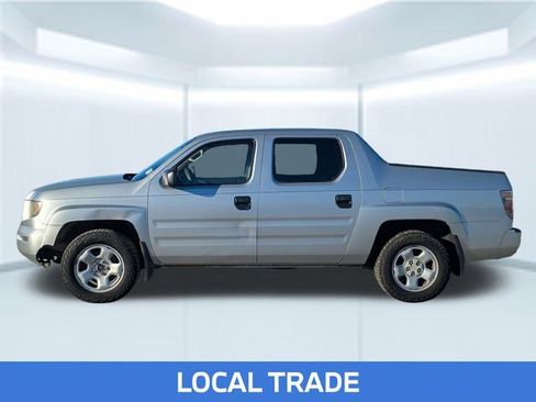 Used 2006 Honda Ridgeline RT image 2