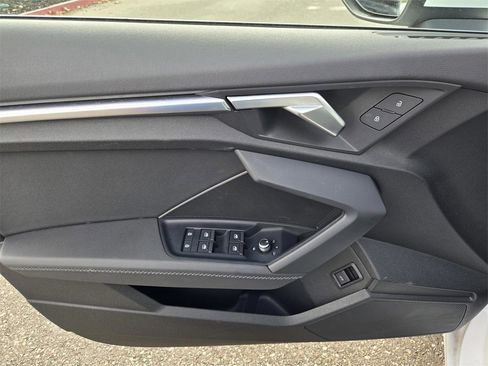 Used 2024 Audi A3 2.0T Premium image 17