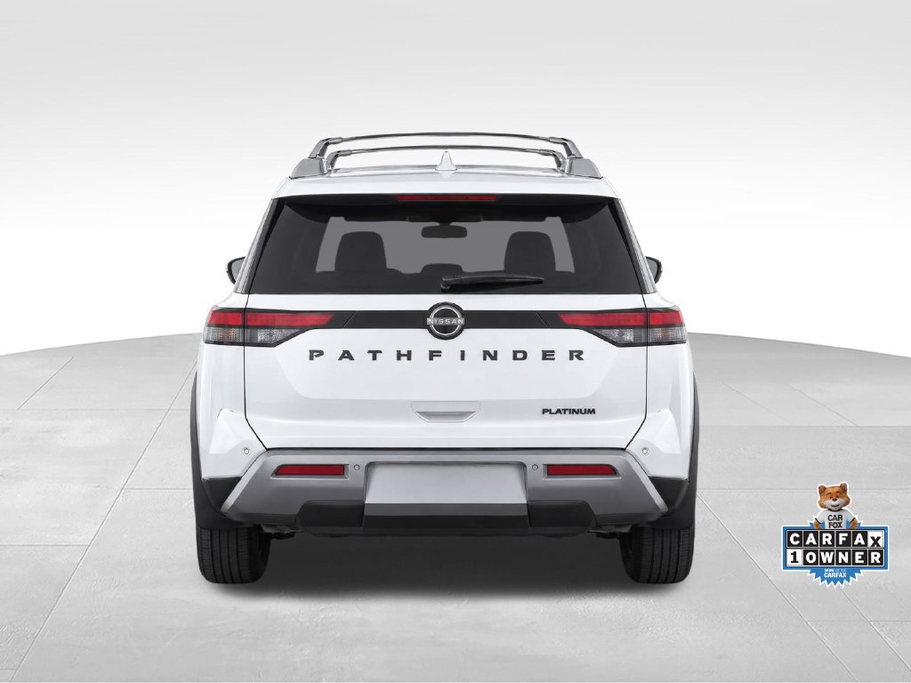 Used 2024 Nissan Pathfinder Platinum FWD image 9