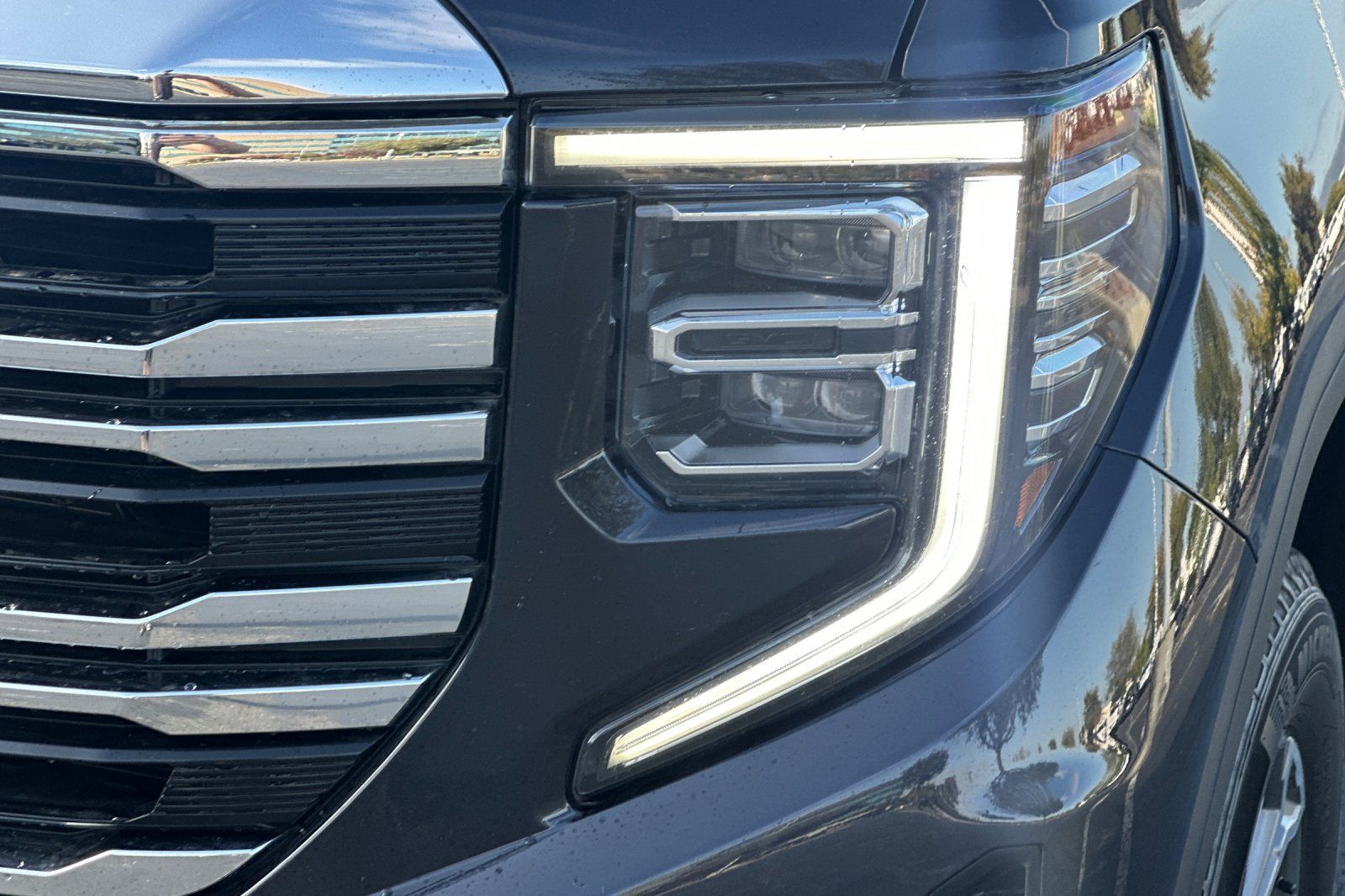 Used 2026 GMC Sierra 1500 SLT AWD/4WD image 50