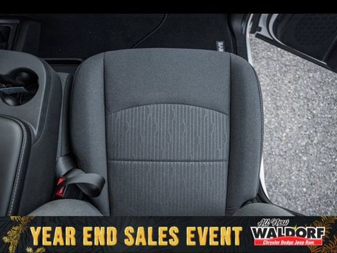 New 2024 RAM 2500 Tradesman image 32