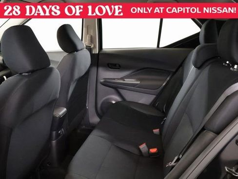 New 2025 Nissan Kicks Play S image 24