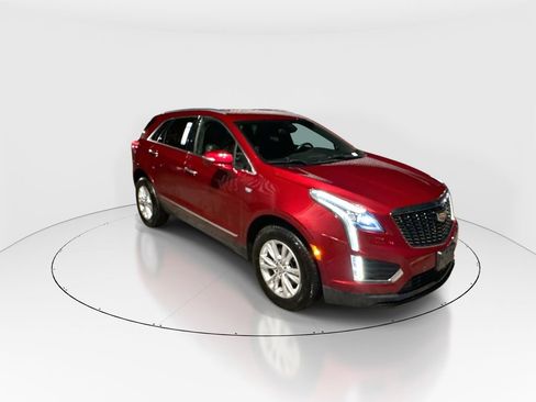 Used 2021 Cadillac XT5 Luxury w/ LPO, Floor Liner Package image 2