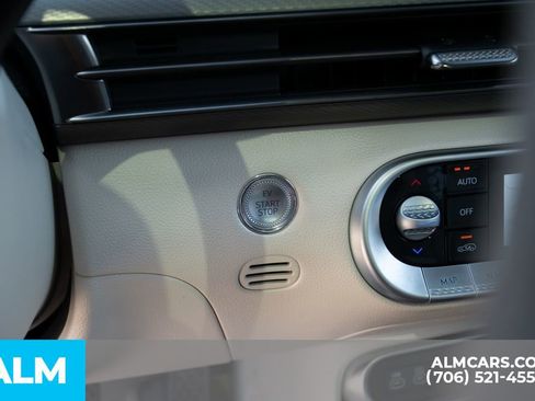 Used 2024 Genesis GV60 RWD image 34