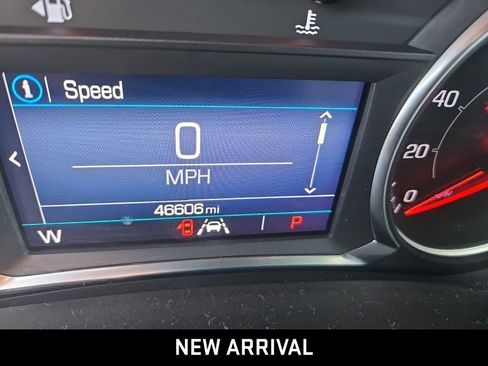 Certified 2020 GMC Terrain SLE w/ Driver Convenience Package image 5