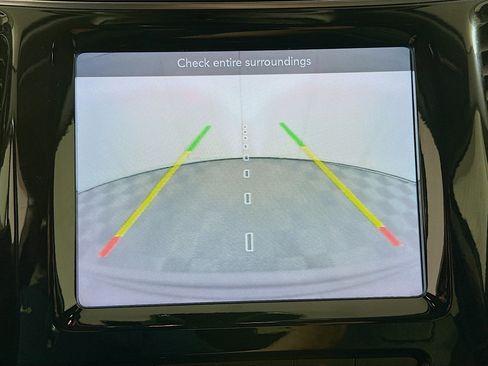 Used 2021 Jeep Cherokee Limited image 22