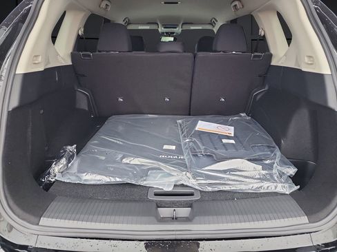 New 2026 Nissan Rogue SV w/ Cold Weather Package image 13