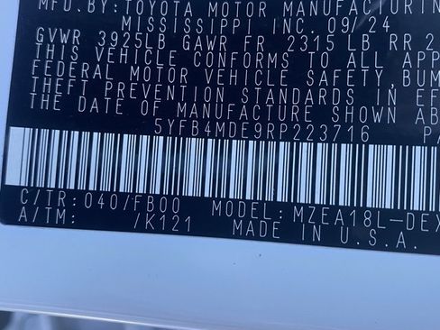 Used 2024 Toyota Corolla LE image 23