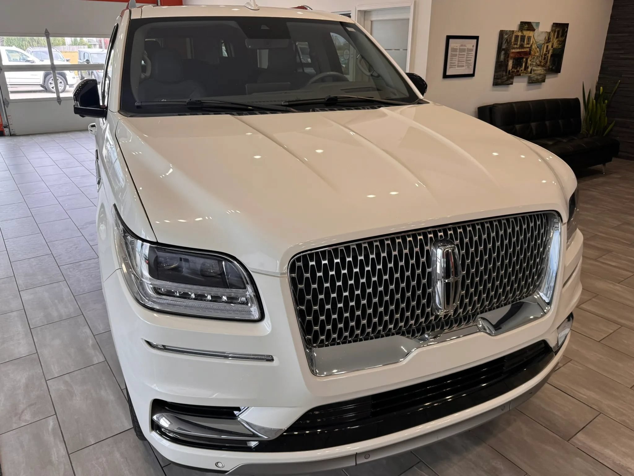 Used 2020 Lincoln Navigator L Reserve w/ Luxury Package AWD/4WD image 5