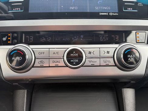 Used 2017 Subaru Outback 2.5i Premium AWD/4WD image 27