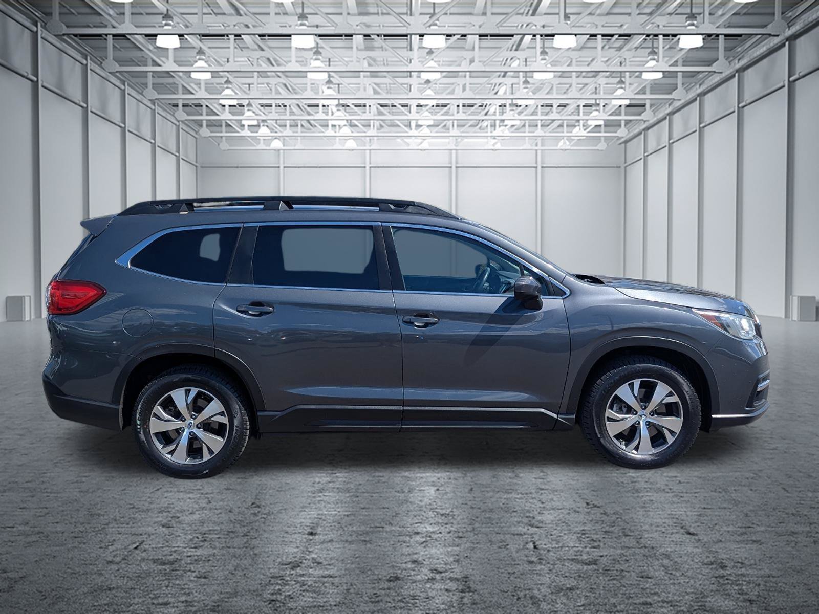 Used 2019 Subaru Ascent Premium AWD/4WD image 6
