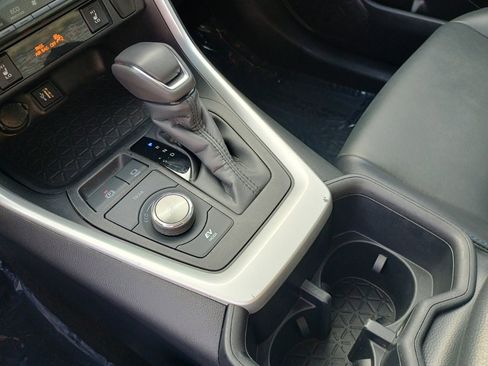 Used 2023 Toyota RAV4 XSE image 32